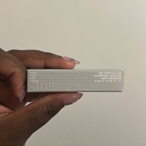 r.e.m. beauty On Your Collar Plumping Lip Gloss - in Away Message